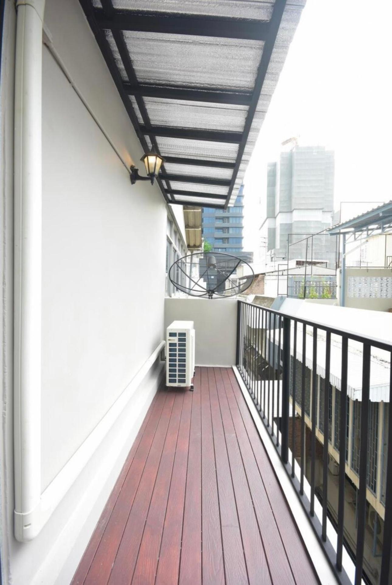 Bangkok Silom Chat Box Hostel Buitenkant foto